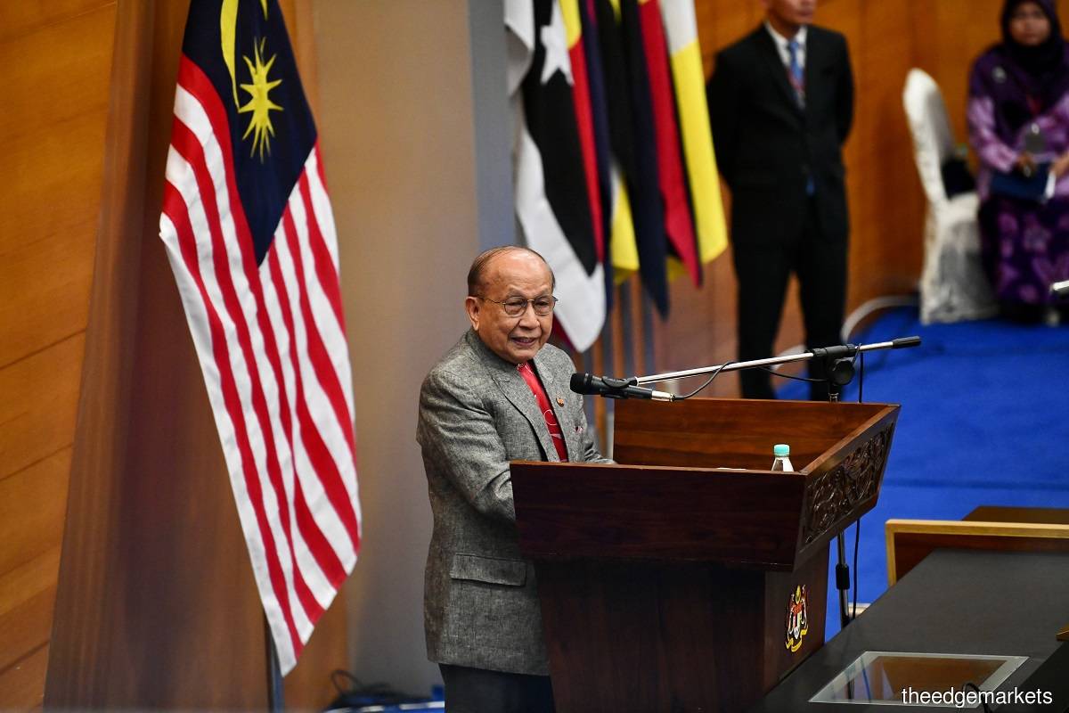 Dewan Negara president Tan Sri Dr Rais Yatim speaks at the "Parliament Lecture Series 1.0: Resetting The Malaysian Economy" on Friday, Jan 27, 2023. (Photo by Shahrin Yahya/The Edge)